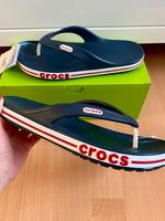 Crocs Zehentrenner Schuhe in Dunkelblau Neu Gr.42 Neu Dortmund - Wickede Vorschau