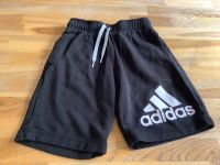 ADIDAS kurze Hose, Shorts, schwarz, Gr. 140, top Zustand Hessen - Hünstetten Vorschau