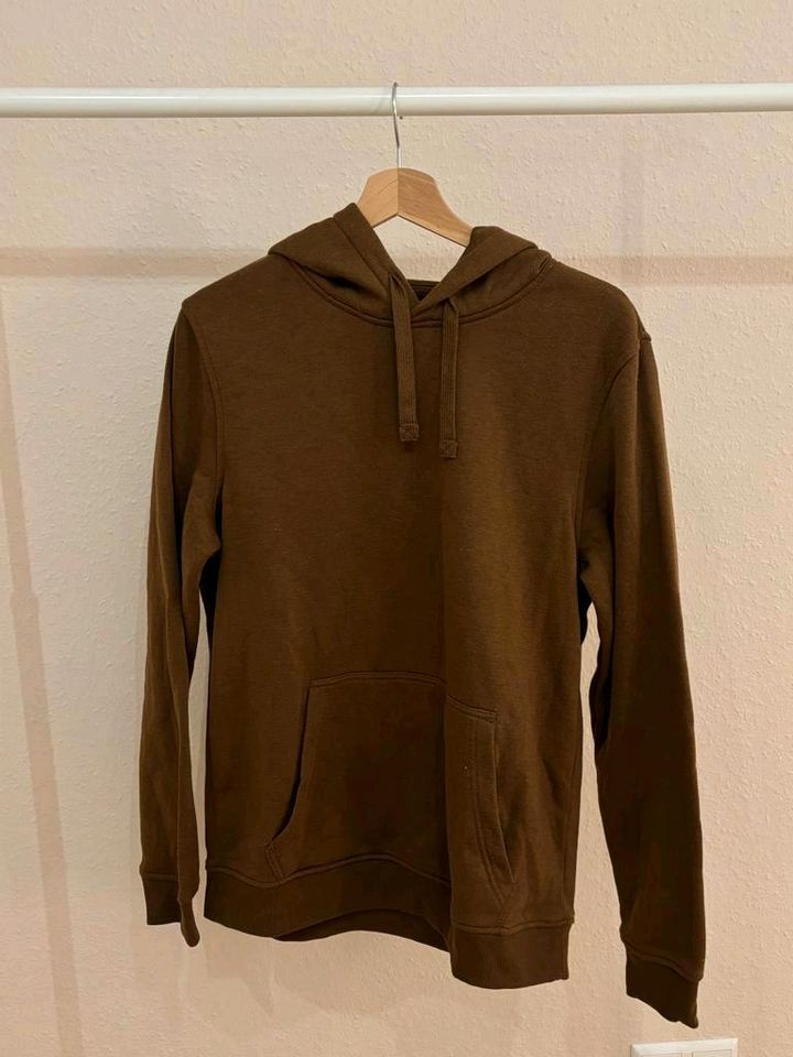 Hoodie H&M Größe M, braun in Schnürpflingen