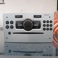 Opel Radio mit CD - Mp3 player ..  Radio funktioniert aber CD lau Baden-Württemberg - Backnang Vorschau