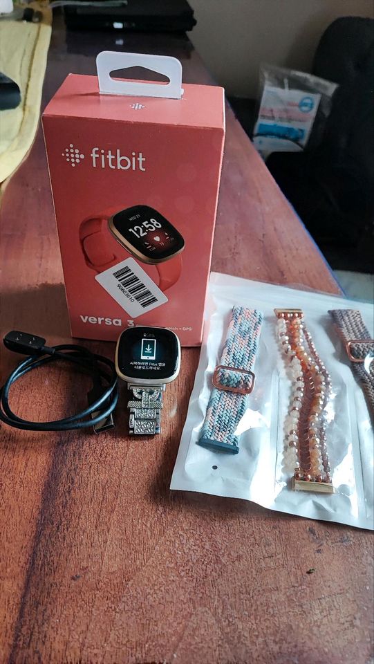 Fitbit versa 3 in Schöneiche bei Berlin