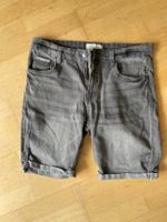 Jeans-Short, Gr. 48 Kr. München - Ottobrunn Vorschau