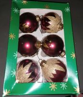 Weihnachten Kugeln 6 Stck. violett mit Goldakzenten edel Nordrhein-Westfalen - Neuss Vorschau