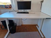 Elektrisch höhenverstellbarer Schreibtisch 140×80cm Bayern - Oy-Mittelberg Vorschau