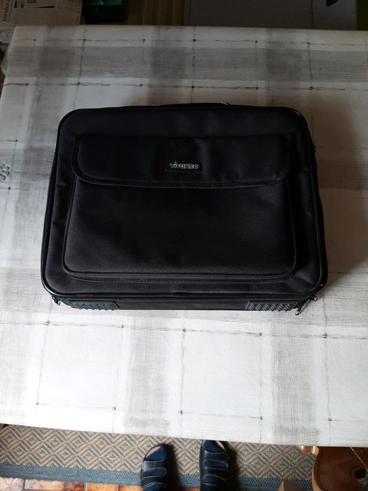 Neu  Laptop Tasche in Loiching