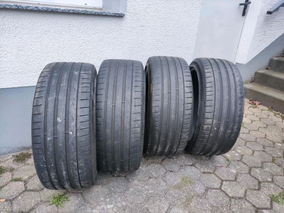 4x Hankook Ventus S1 Evo 2 (235/40 R19 96Y) Sommerreifen in Königswinter