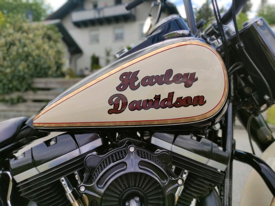 Harley Davidson Softail Slim, Chicano, in Fürstenstein