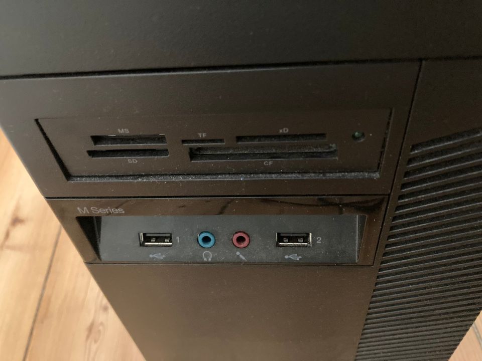 Lenovo ThinkCentre zu verkaufen in Hamburg