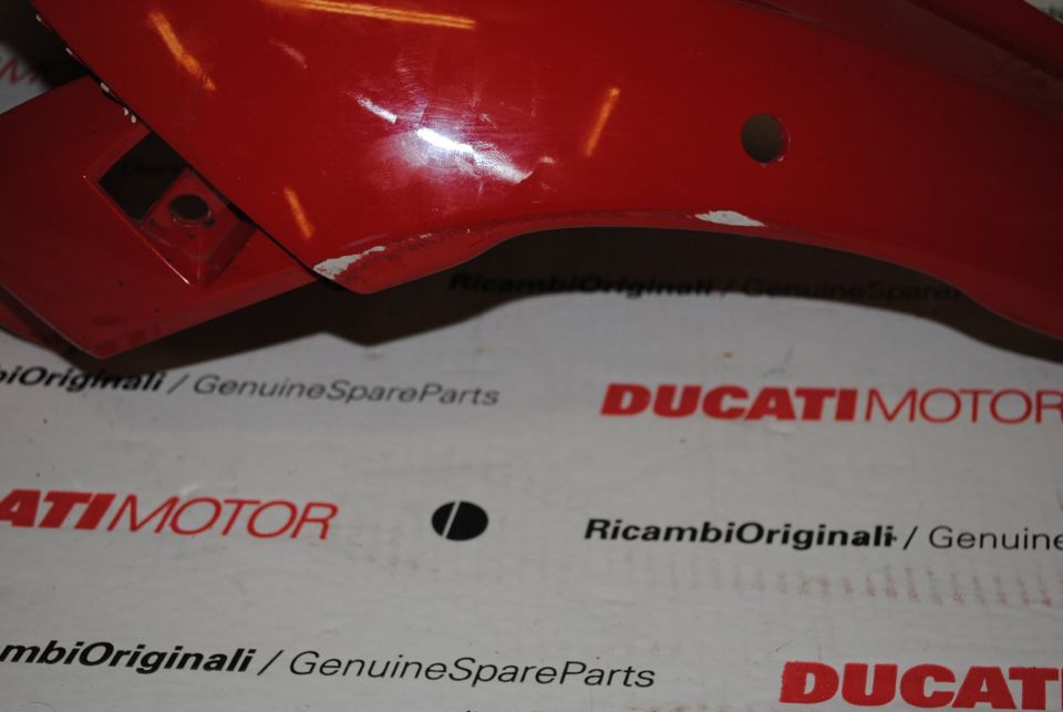 Ducati 749 999 999s Verkleidung Kanzel front fairing 48110251A XB in Schorfheide
