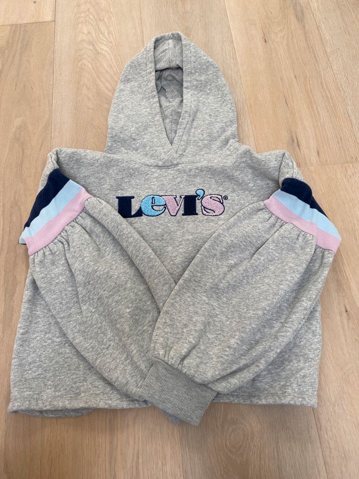 Levi’s Hoodie Mädchen Grau Gr. 12/152 in Neckargemünd