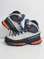 La Sportiva Tx5 Wanderschuhe 37,5 UK4,5 Bergstiefel Hiking Kr. München - Feldkirchen Vorschau