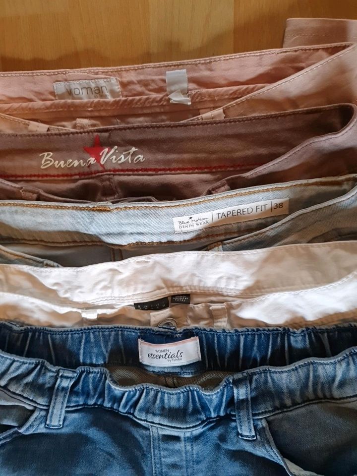 Kleiderpaket 5 Jeans  in 38 in Kaiserslautern