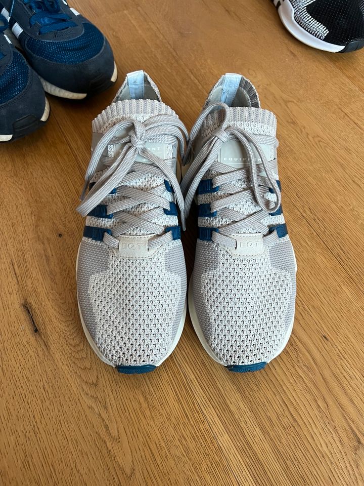 Adidas ♥️ Auflösung Ozweego, Marathon, EQT 39 1/3 & 40| TOP-NEUW. in Gangelt