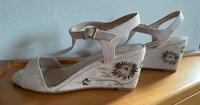 Sandalen mit Blumenmuster von Deichmann Kr. München - Ismaning Vorschau
