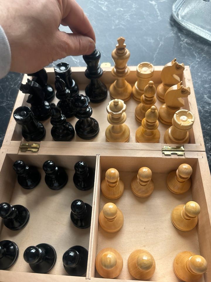 Schachfiguren Halz, Brettspiel in Bremen