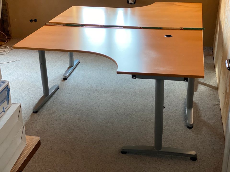 Ikea Galant Schreibtischkombination Winkelschreibtisch in Welver