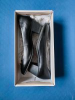 Tamaris Schwarz flache Pumps Gr.39/ Women classic heels/ Berlin - Steglitz Vorschau