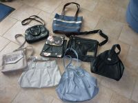 Taschen Handtaschen Rucksäcke 8x für Flohmarkt Bayern - Gersthofen Vorschau