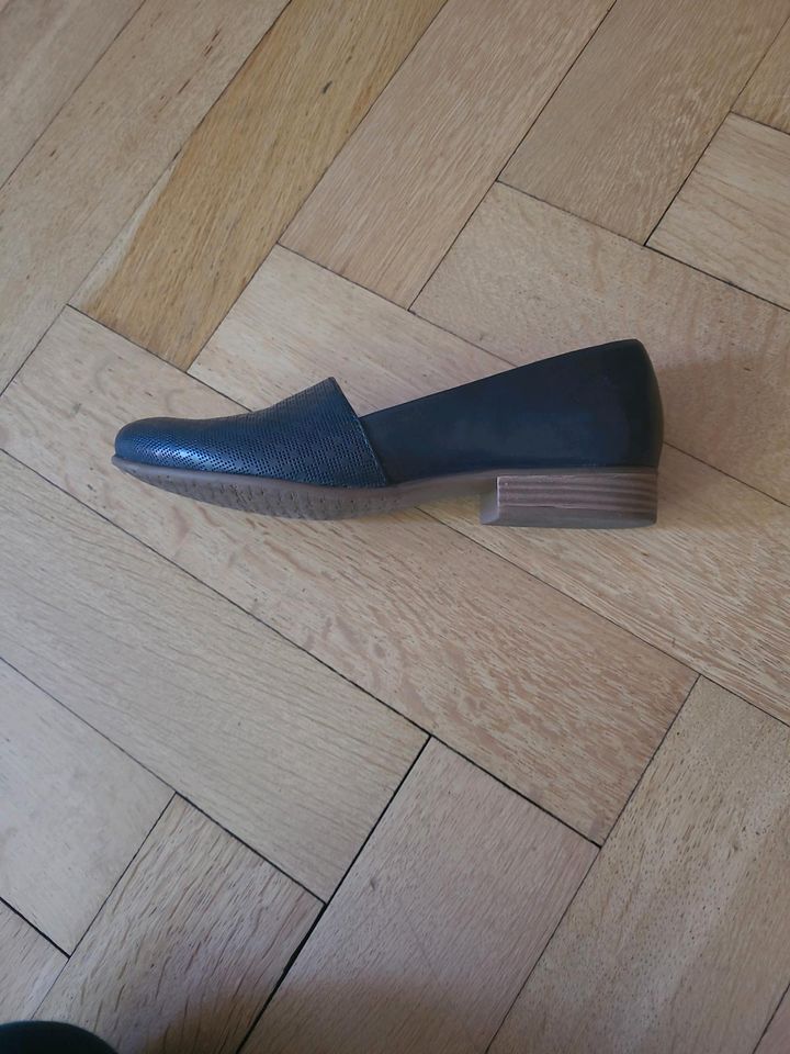 Tamaris Schuhe in Berlin