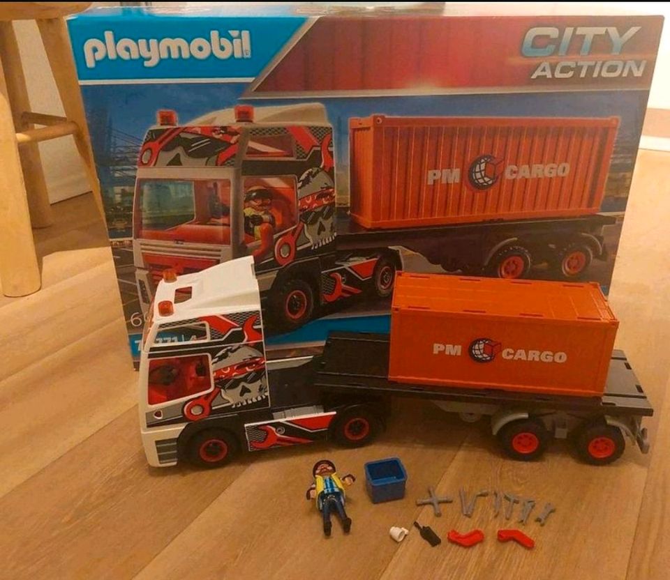 Playmobil City Action 70771 - LKW mit Anhänger in Wesel