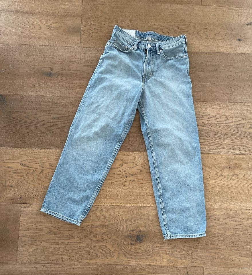 Herren/Jungen Jeans H&M Loose-Fit Größe 28/32 *WIE NEU* in Rottweil