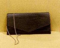 Schicke Clutch kleine Handtasche schwarz gold Baden-Württemberg - Bad Wimpfen Vorschau