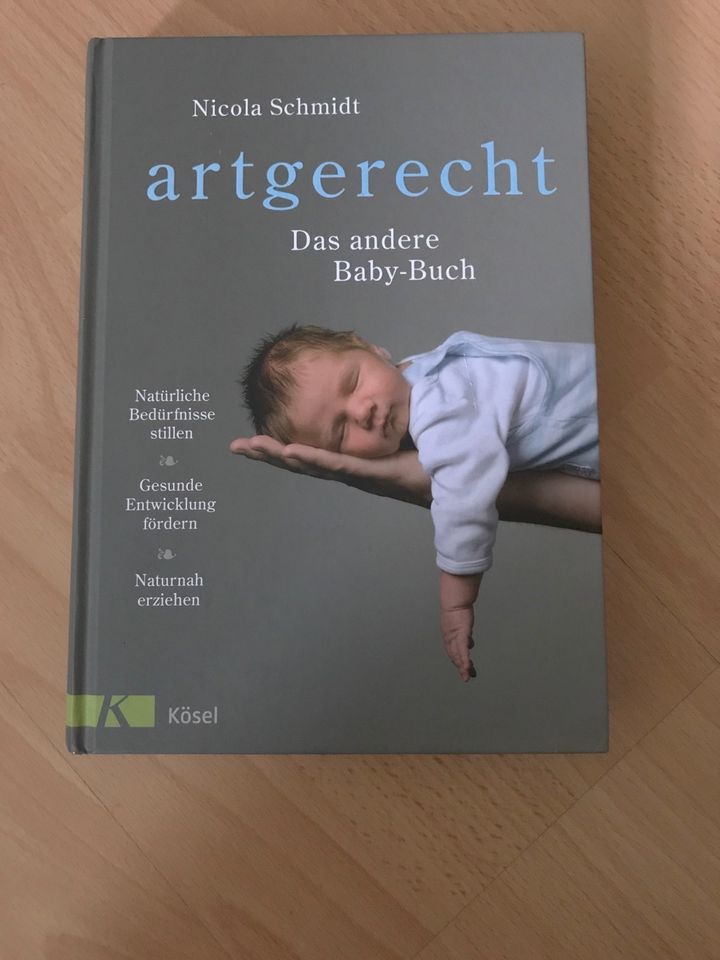 Nicola Schmidt artgerecht das andere Baby-Buch in Dresden