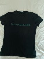 Calvin Klein Herren T-Shirt Gr. S Farbe Schwarz guter Zustand! Nordrhein-Westfalen - Bad Salzuflen Vorschau