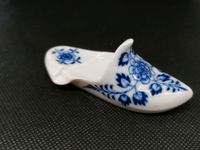 Meissen Porzellan Pantoffel Glücksschuh 9 cm Zwiebelmuster! Kr. Altötting - Neuötting Vorschau