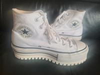 Converse All Star Chucks Plateau Turnschuhe Gr. 37,5 I Nordrhein-Westfalen - Langenfeld Vorschau
