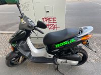 Roller Honda 2t.Motorrad 50 km/h Zulassung.Moped 50ccm Mitte - Wedding Vorschau