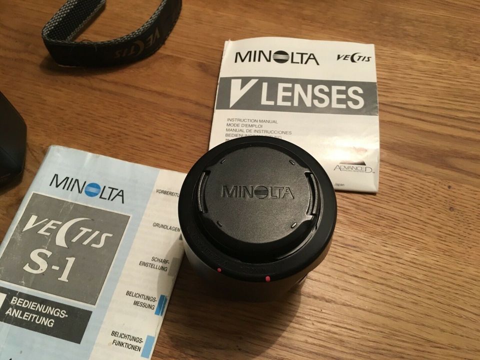 Minolta Vectis S-1 APS Kamera mit Objektive V22-80/4-5.6 in Taunusstein