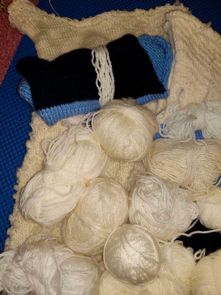 1,2 kg Wolle Reste Konvolut  basteln Kindergarten in Rosengarten