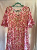 Kleid mit Blumen von Vero Moda Gr. 42 Neu m Etikett Bayern - Eußenheim Vorschau