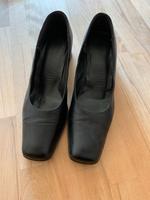 Schicke Pumps, Gr.39, Marke Bally Bayern - Augsburg Vorschau