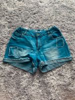 Bench Mädchen Jeans Shorts, Gr. 176 - sehr gut erhalten Berlin - Steglitz Vorschau