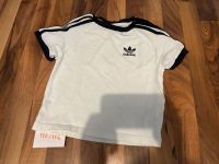 Original Adidas T-Shirt Shirt Weiß 110 116 Unisex Hessen - Wiesbaden Vorschau