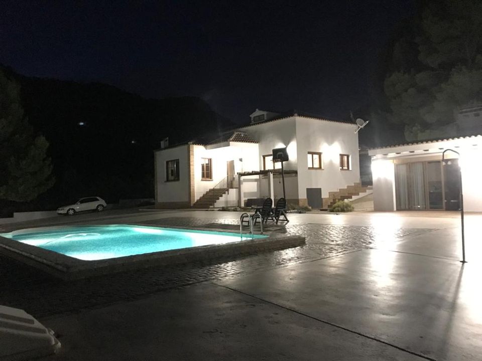 Landhaus in Castalla / Alicante mit 4 Schlafzimmern, Pool, Sommerküche und Dachterrasse, nur 40 Minuten vom Strand, Costa Blanca / Spanien in Oyten