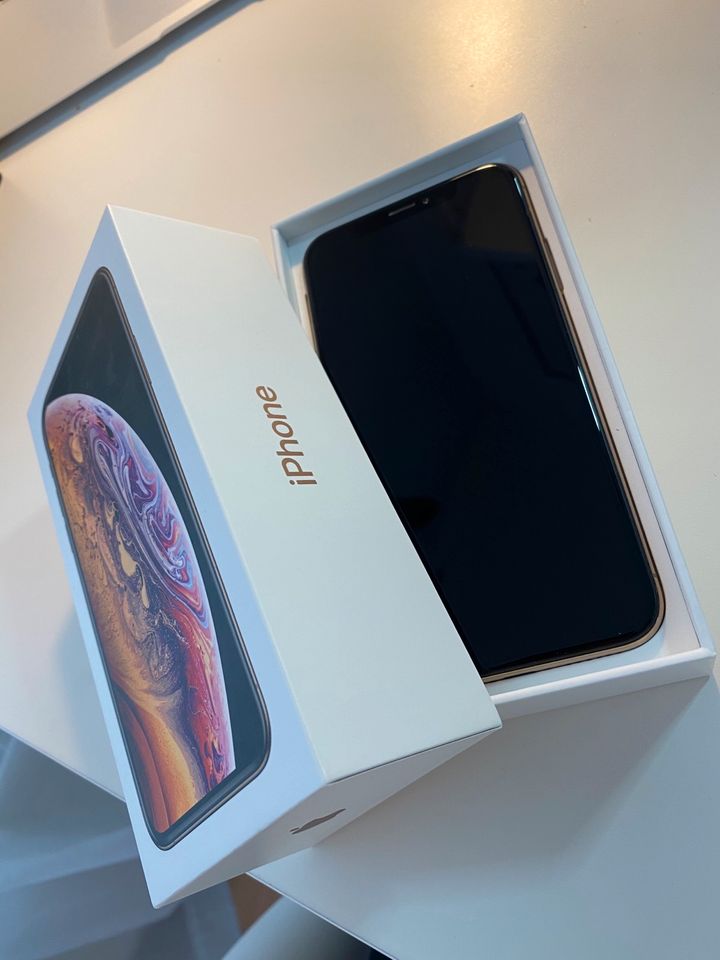 iPhone XS Roségold inkl. Originalverpackung 64GB in Weinstadt