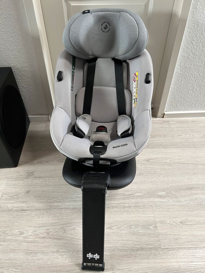 Maxi Cosi Mica 360 grad i-Size drehbar in Frankfurt am Main