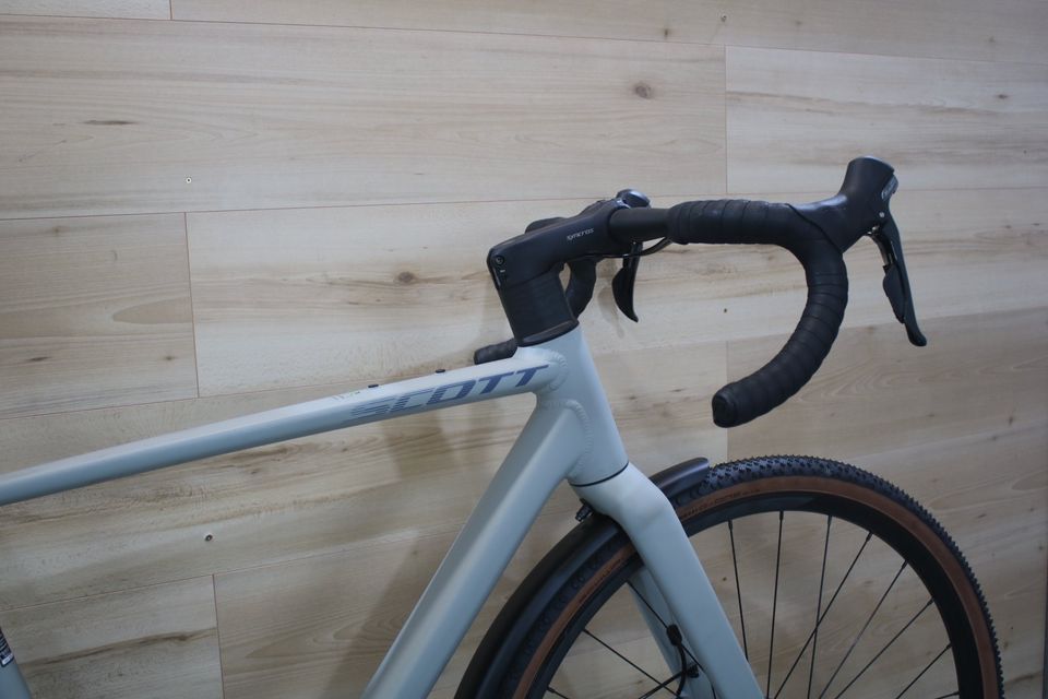 Gravel / Scott Speedster Gravel 40 EQ /  S + M  / NEU in Hausen Oberfr.