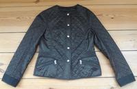 Steppjacke, schwarz, knitterfrei BOGNER dt. 38 neuwertig Berlin - Charlottenburg Vorschau