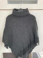 Grauer Poncho von Pieces Bayern - Buttenwiesen Vorschau