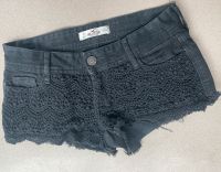 Schwarze Jeansshort Hollister Spitzendetails Innenstadt - Köln Altstadt Vorschau