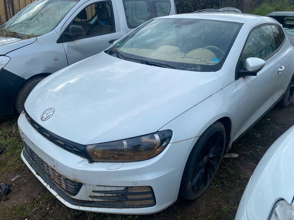 VW Scirocco MK4 2014 Facelift Schlachtfest Ersatzteile Weiss in Plaidt