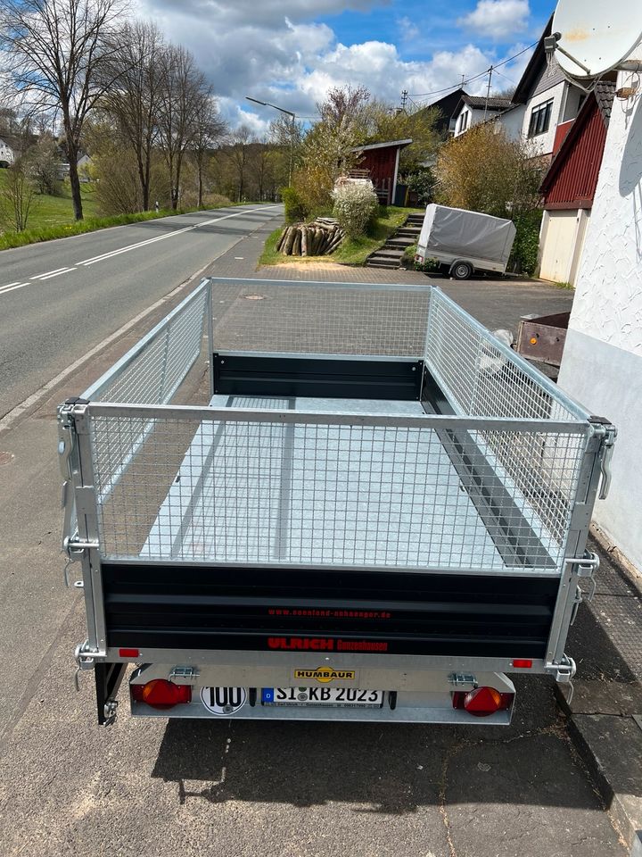 Dreiseitenkipper Mieten, Kippanhänger Humbaur 3500KG Anhänger in Kreuztal