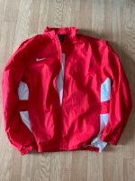 Nike Trainingsjacke rot wie neu XL Rostock - Lütten Klein Vorschau