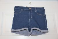 neuwertige Jeansshorts Gr. 152 von H&M Schleswig-Holstein - Vaalerfeld Vorschau