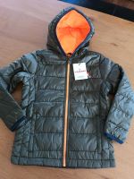 NEU Vingino Steppjacke in khaki in Gr. 128 Hessen - Friedrichsdorf Vorschau