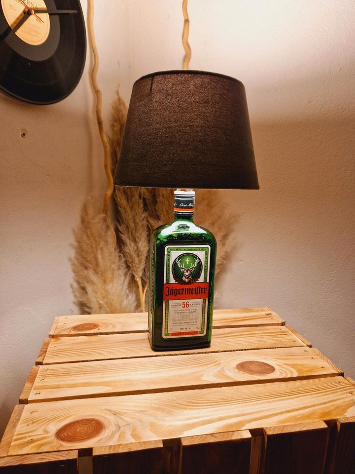 Jägermeister Lampe Flasche Geschenk Upcycling Flaschenlampe in  Niedersachsen - Haren (Ems) | Lampen gebraucht kaufen | eBay Kleinanzeigen  ist jetzt Kleinanzeigen